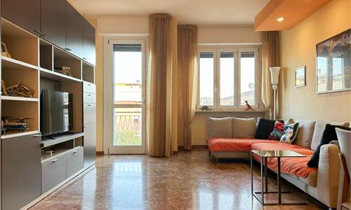 Santa Rita TRILOCALE + servizi e BOX